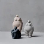 Our Victoria sculpture  makes an instant statement and looks beautiful enlivening mantles, bookcases and tables. Due to the handmade nature of our sculptures, each is truly unique and any imperfections should be celebrated.  H26 x W17 x D12 cm